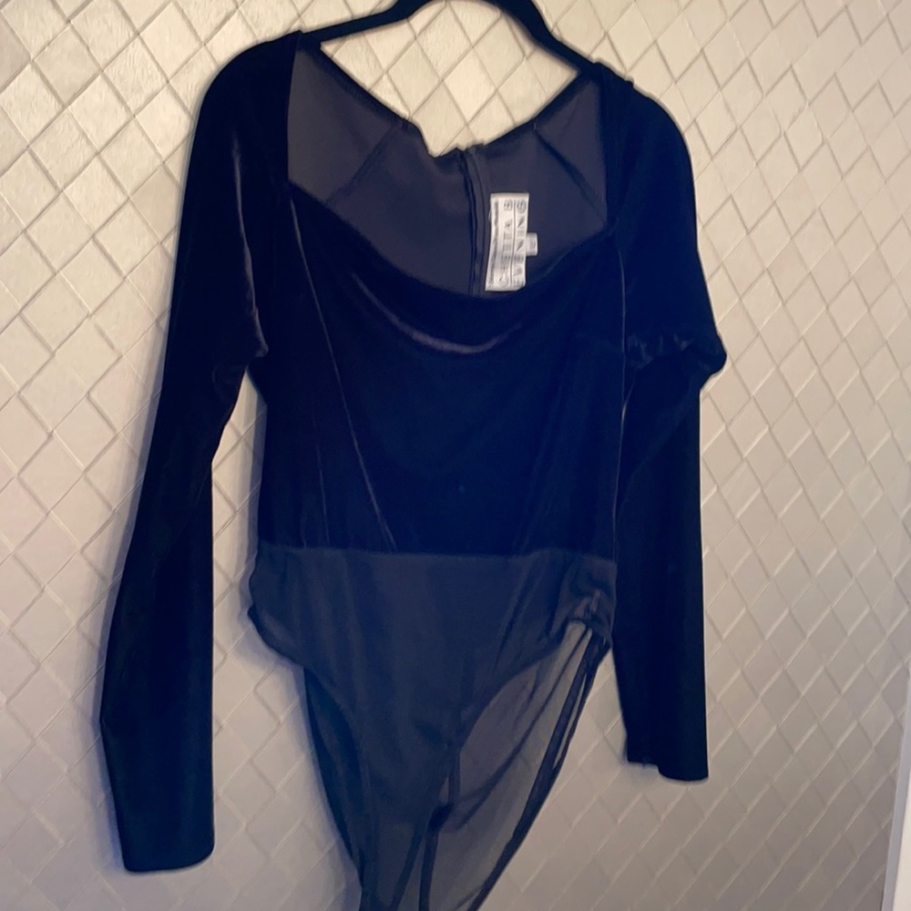 Chetta B Evening black velvet bodysuit low cut L